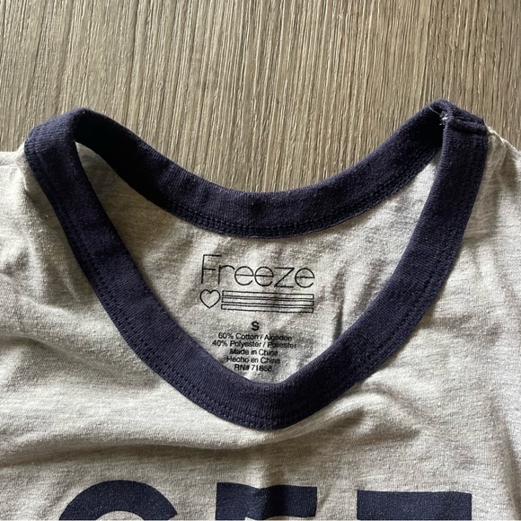 Short Sleeve Tee - Picture 3 of 4